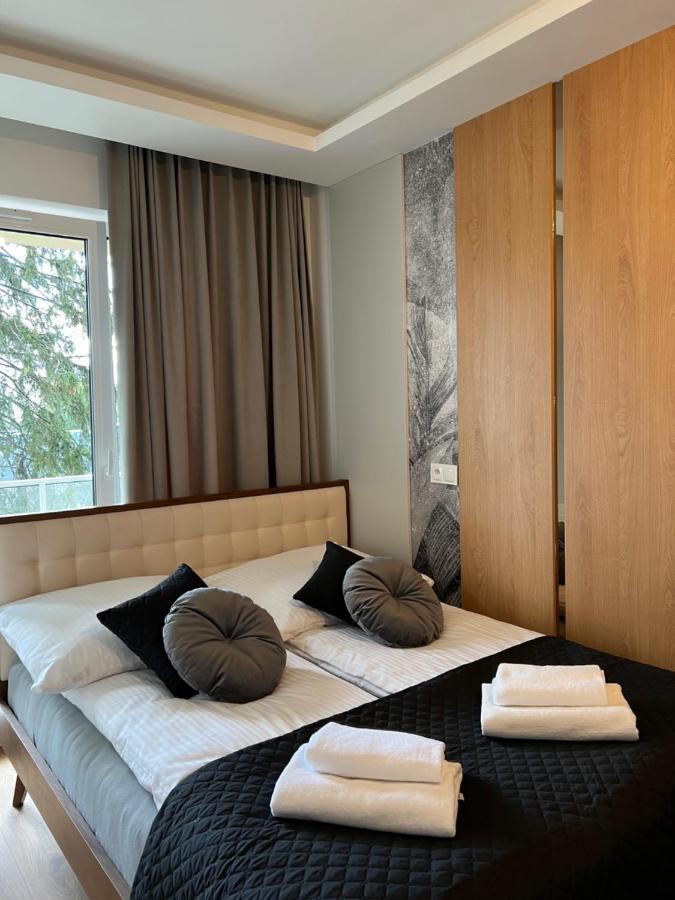 Family & Business Elegant Apartments Ul Lotnicza Centrum Galeria Korona - 1 Bedroom, Terrace, Air Conditioning, Garage - New! Кельце Экстерьер фото