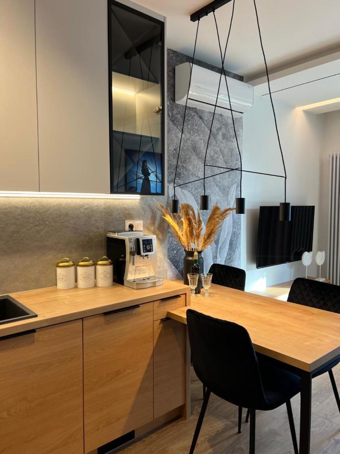 Family & Business Elegant Apartments Ul Lotnicza Centrum Galeria Korona - 1 Bedroom, Terrace, Air Conditioning, Garage - New! Кельце Экстерьер фото